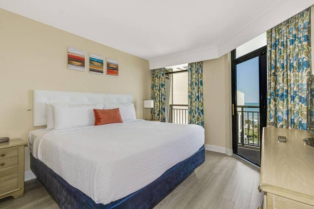 Breathtaking Oceanfront Suite Grand Cayman 451 Myrtle Beach Exteriér fotografie